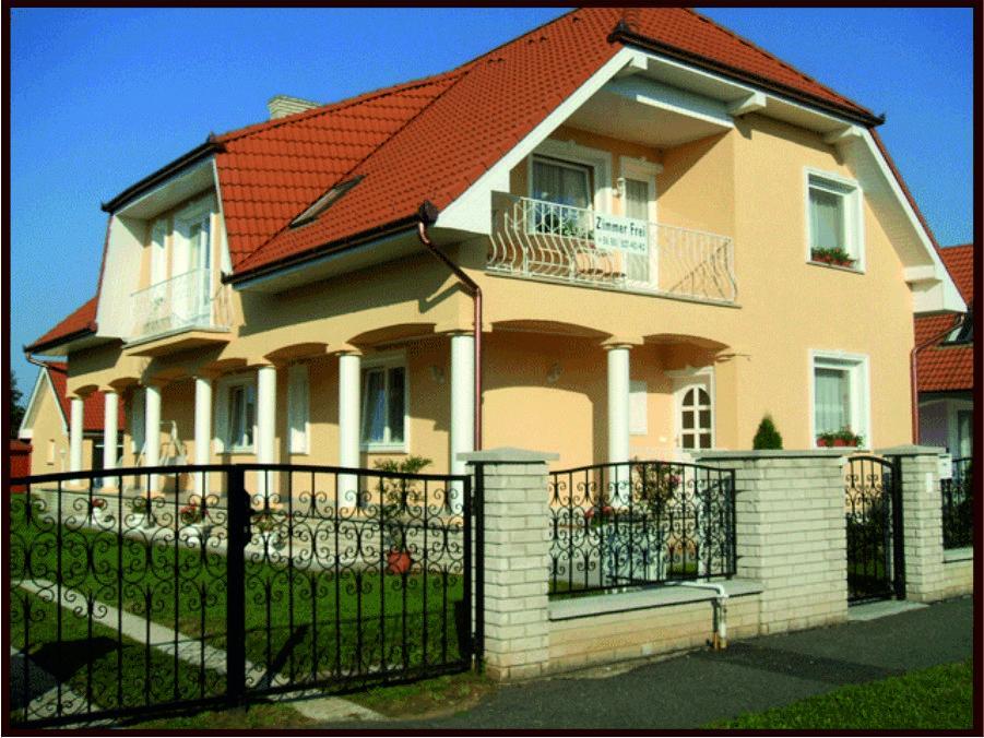 Erika Vendeghaz Hotel Bük Екстериор снимка