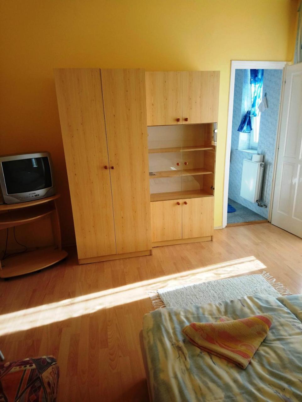 Erika Vendeghaz Hotel Bük Екстериор снимка