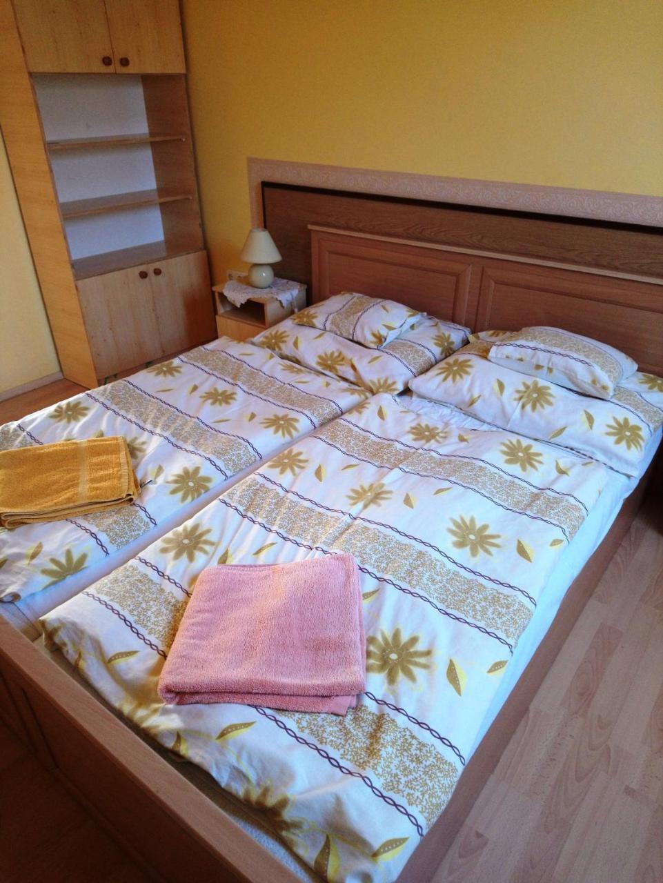 Erika Vendeghaz Hotel Bük Екстериор снимка