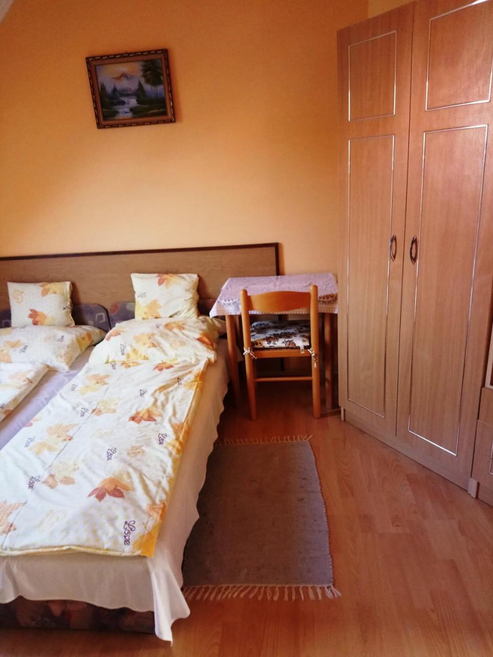 Erika Vendeghaz Hotel Bük Екстериор снимка